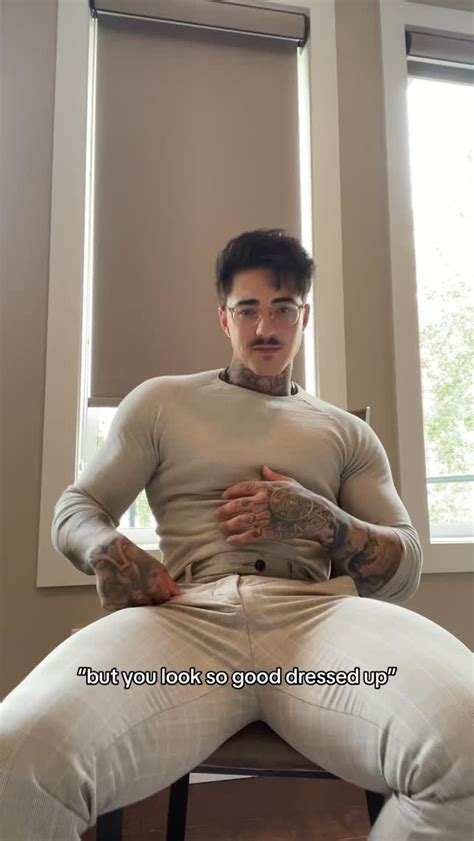 Jakipzdotcom - Twitter @jakipz Instagram @jakipzdotcom Onlyfans.